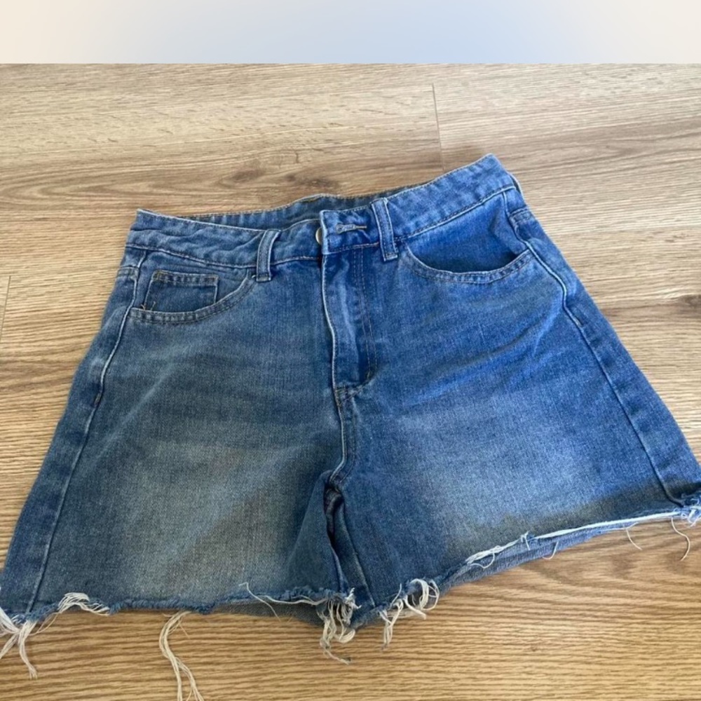 SHEIN Classic Blue Jean Shorts